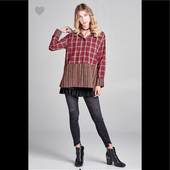 ❤️2 for $40❤️tribal print hooded top - Picture 6 of 8